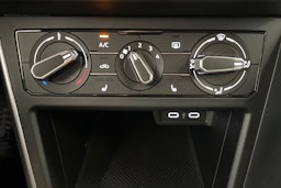met. musta Volkswagen Polo 2022 kuva 31.