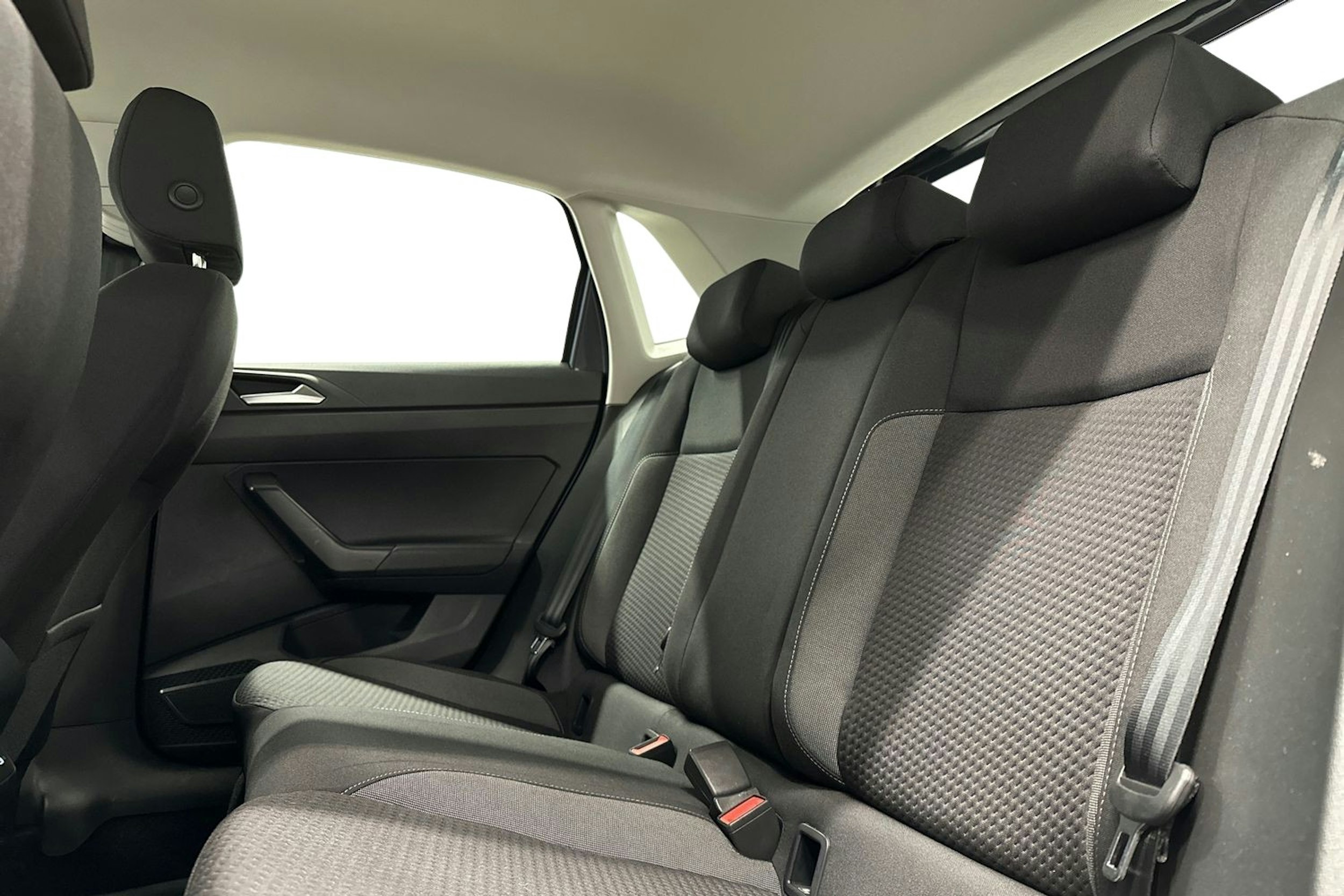 harmaa Volkswagen Polo 2022 kuva 10.