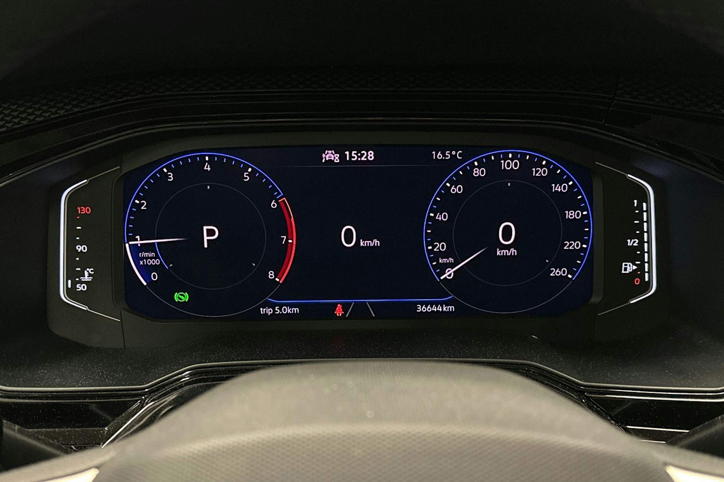 harmaa Volkswagen Polo 2022 kuva 17.