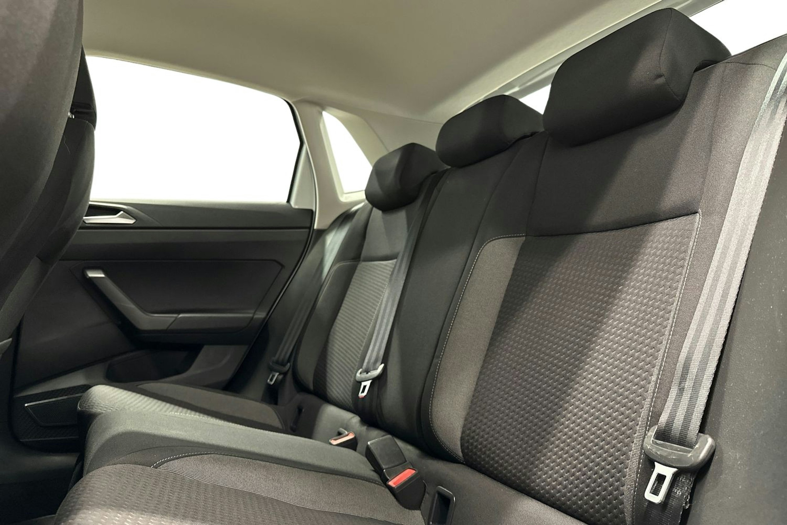valkoinen Volkswagen Polo 2022 kuva 10.