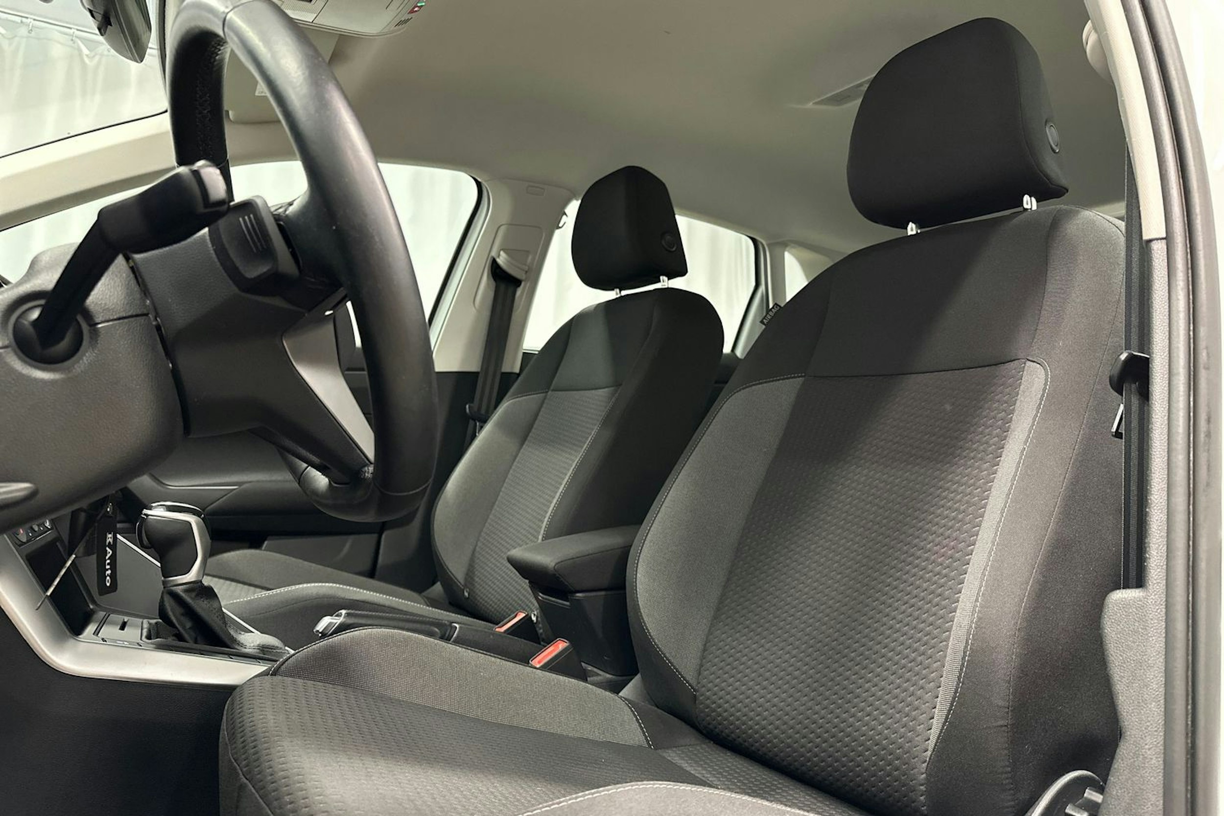 valkoinen Volkswagen Polo 2022 kuva 15.