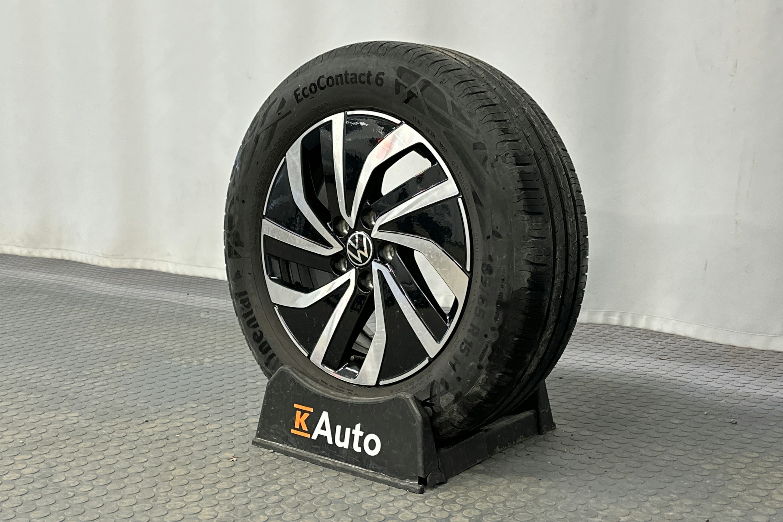 valkoinen Volkswagen Polo 2022 kuva 13.