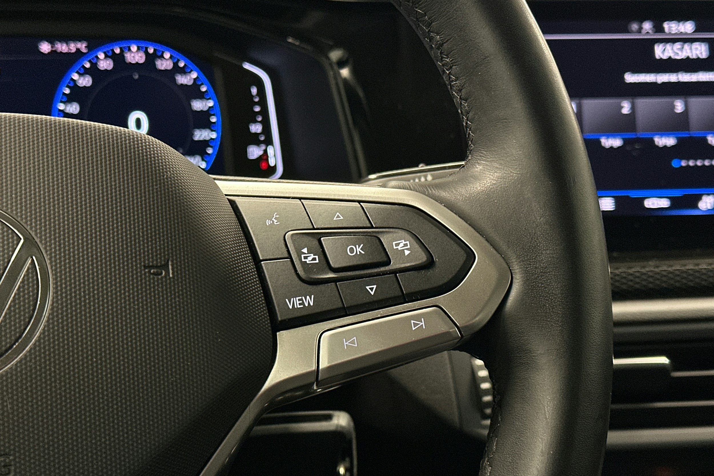 valkoinen Volkswagen Polo 2022 kuva 18.