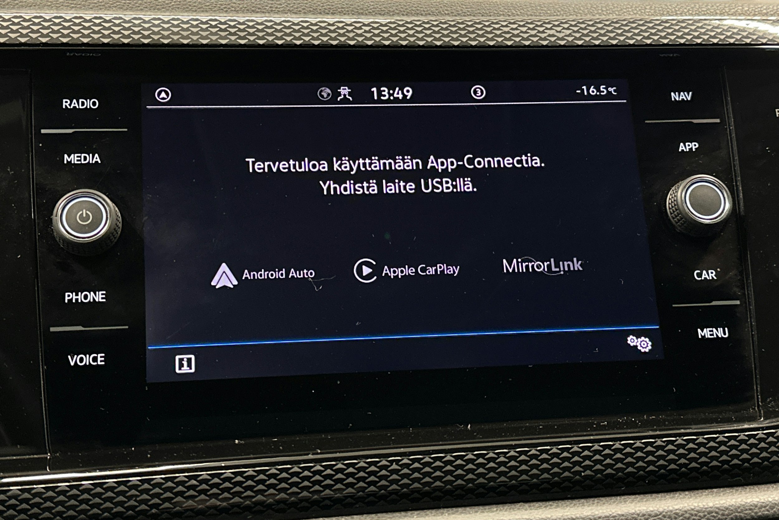 valkoinen Volkswagen Polo 2022 kuva 21.