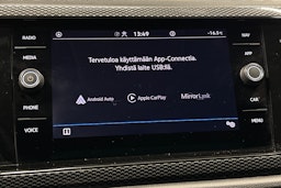 valkoinen Volkswagen Polo 2022 kuva 21.