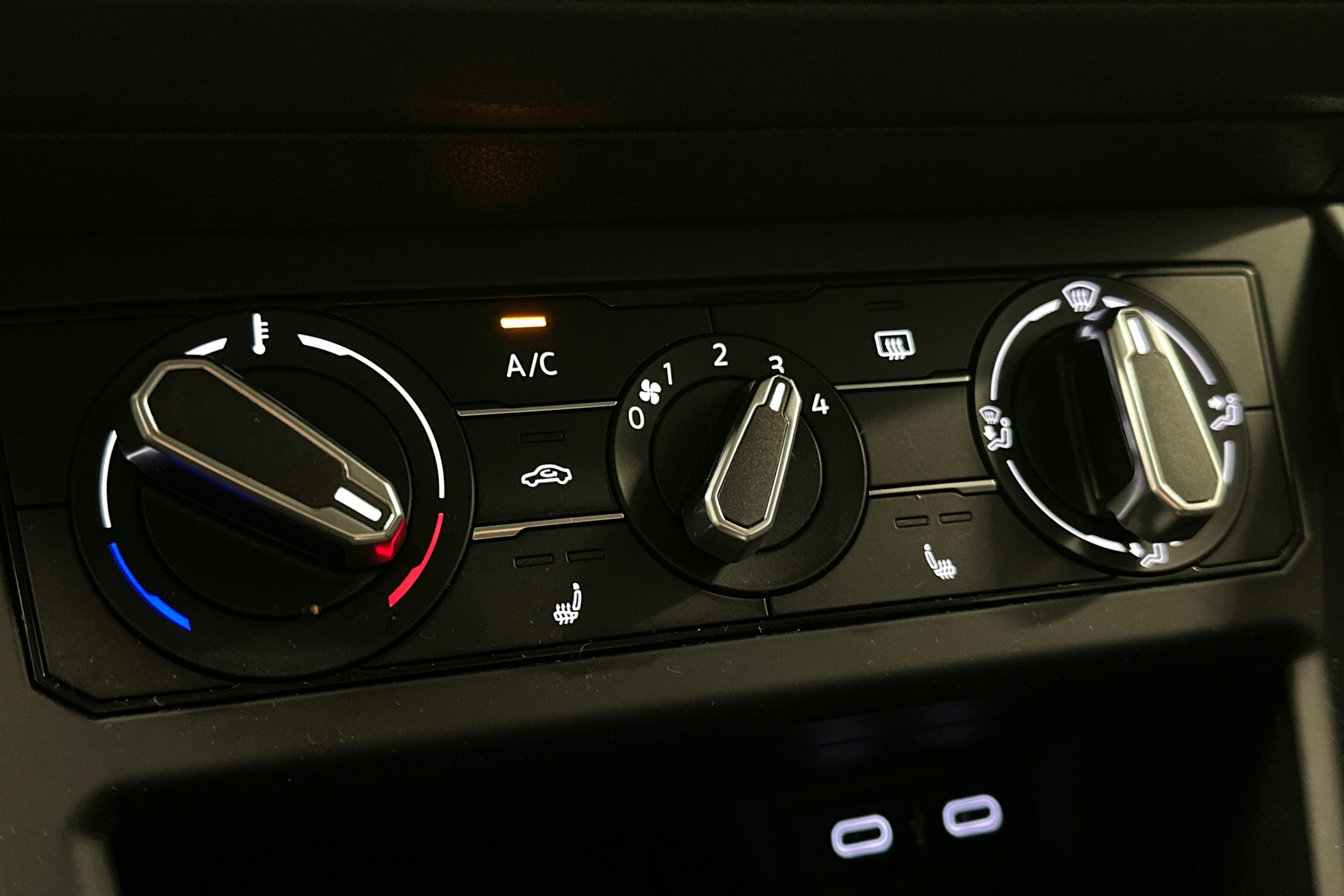 valkoinen Volkswagen Polo 2022 kuva 22.