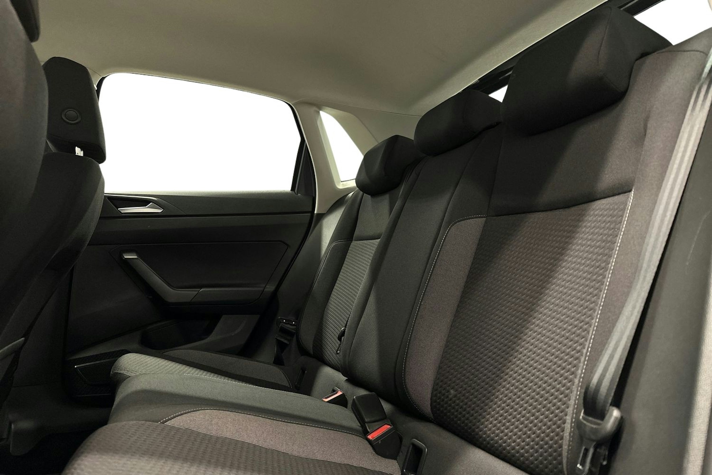 harmaa Volkswagen Polo 2022 kuva 10.