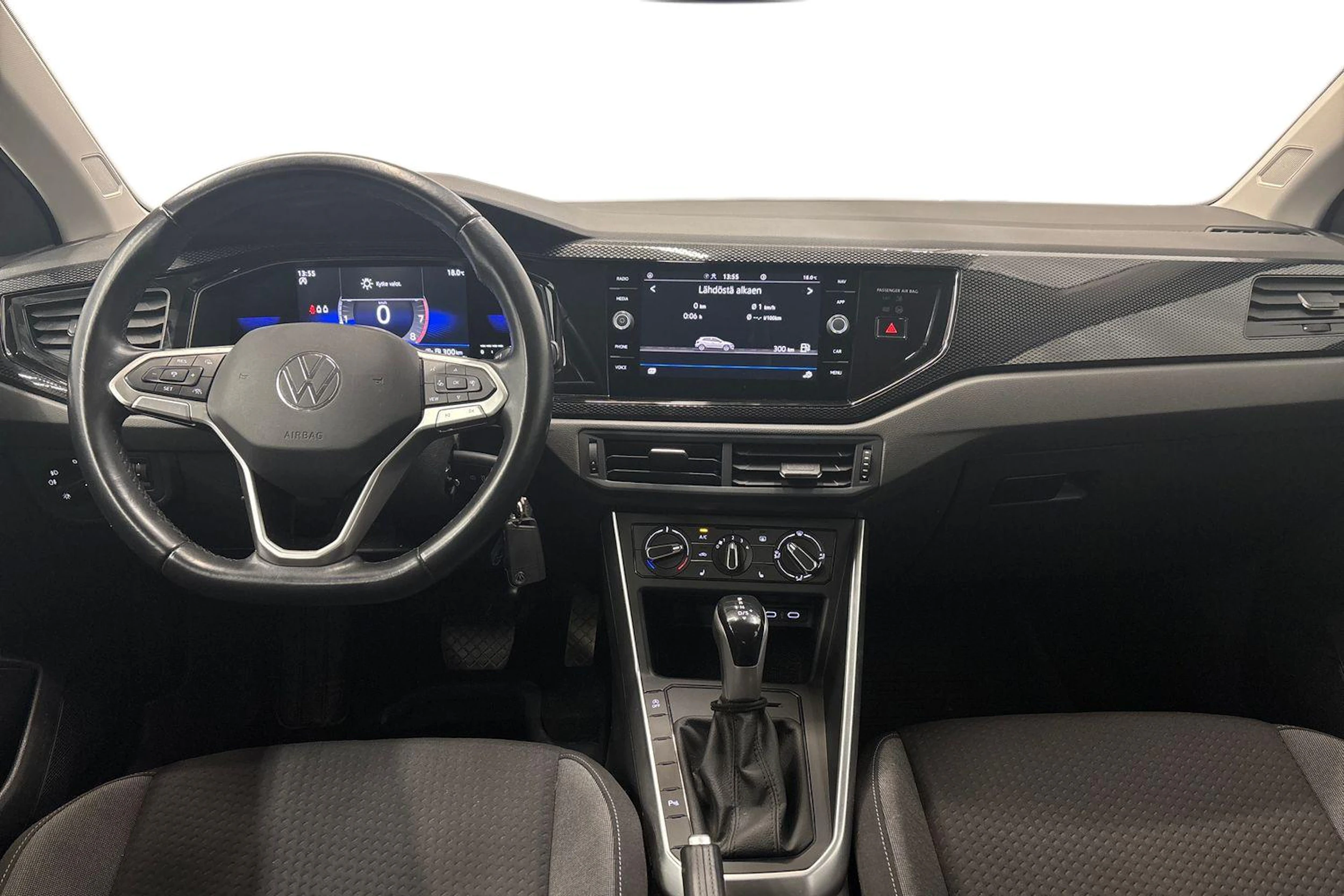 musta Volkswagen Polo 2022 kuva 7.