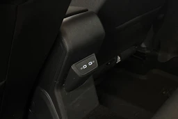 musta Volkswagen Polo 2022 kuva 13.