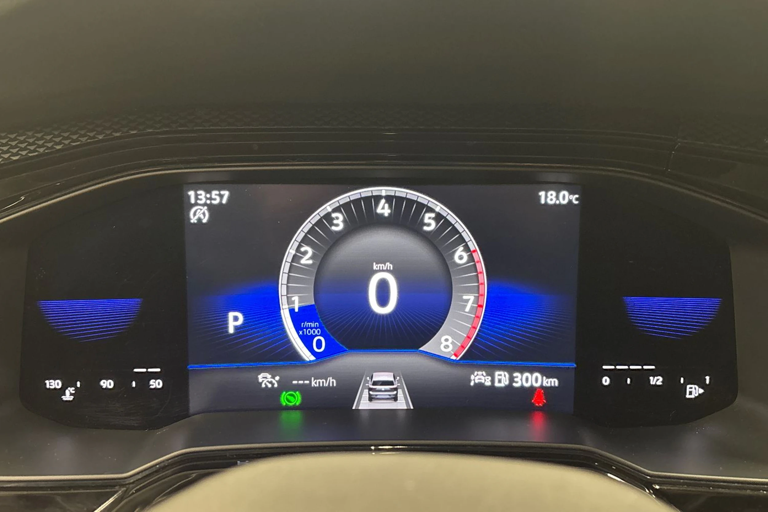 musta Volkswagen Polo 2022 kuva 18.