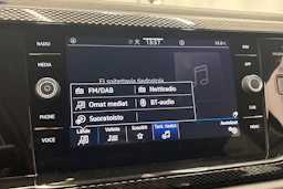 musta Volkswagen Polo 2022 kuva 19.