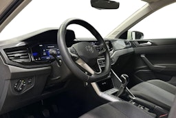 harmaa Volkswagen Polo 2022 kuva 7.