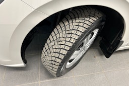 harmaa Volkswagen Polo 2022 kuva 13.