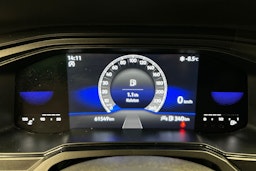 harmaa Volkswagen Polo 2022 kuva 18.