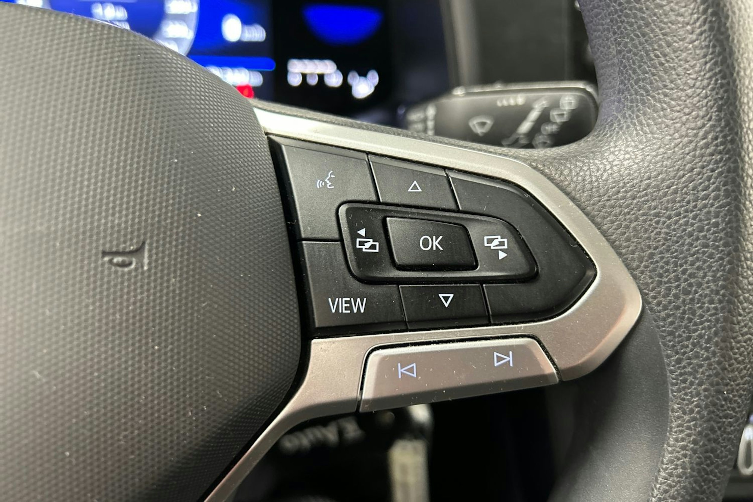 harmaa Volkswagen Polo 2022 kuva 20.