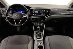 sininen Volkswagen Polo 2022 kuva 7.