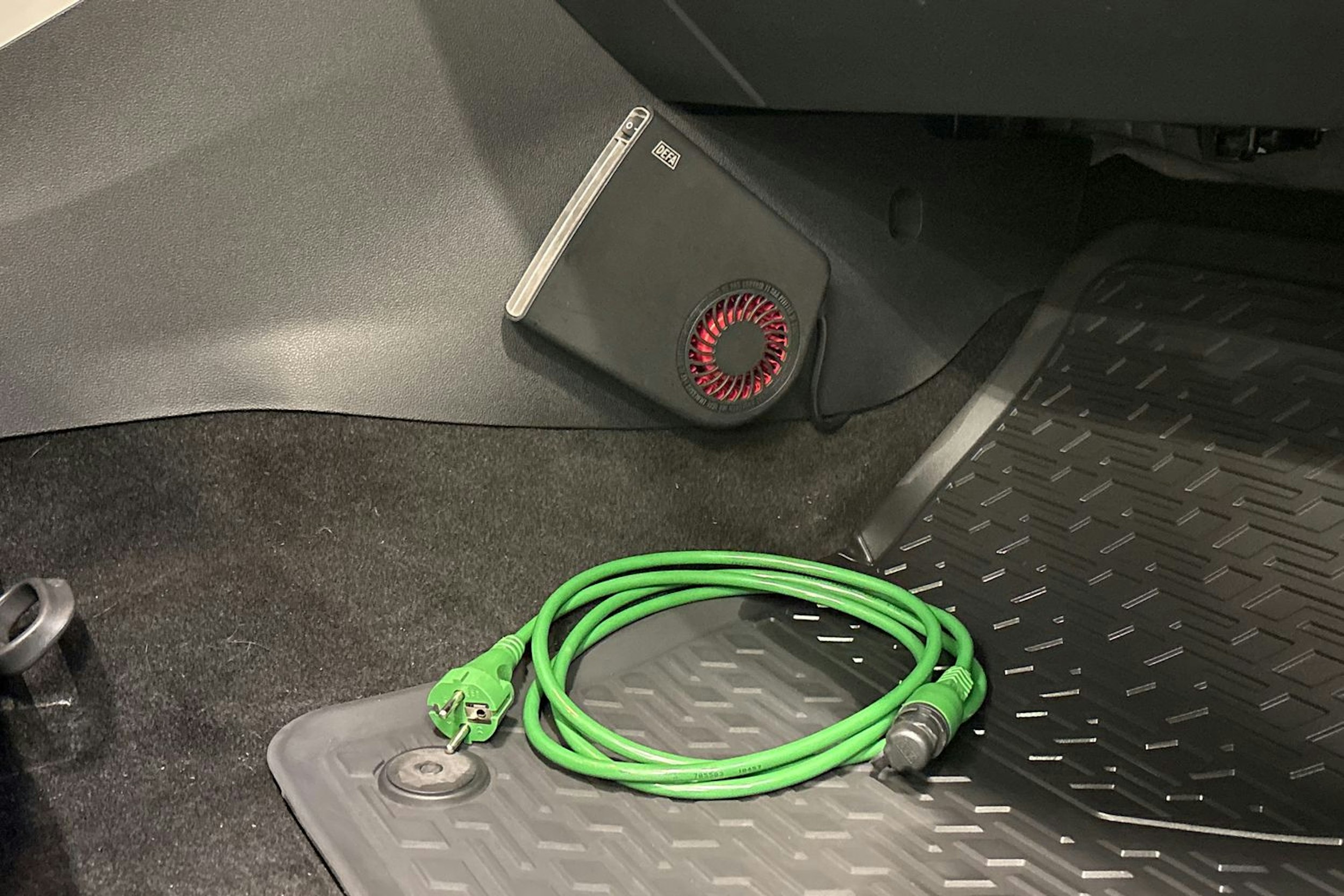 sininen Volkswagen Polo 2022 kuva 14.