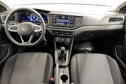 harmaa Volkswagen Polo 2022 kuva 9.