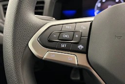 harmaa Volkswagen Polo 2022 kuva 17.