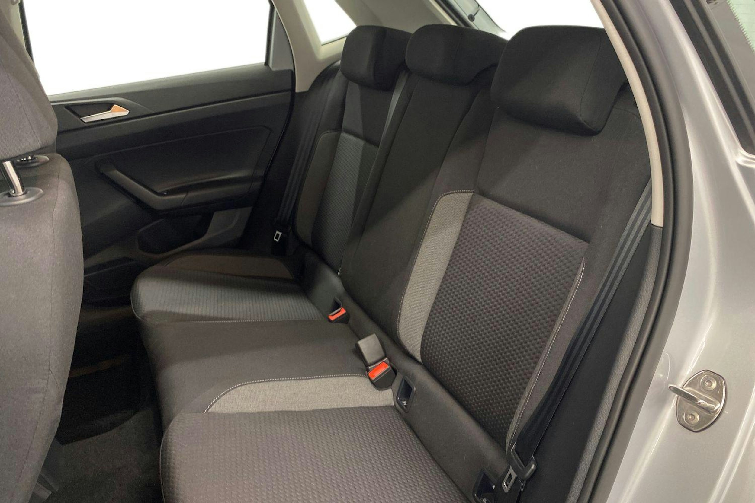 harmaa Volkswagen Polo 2022 kuva 10.