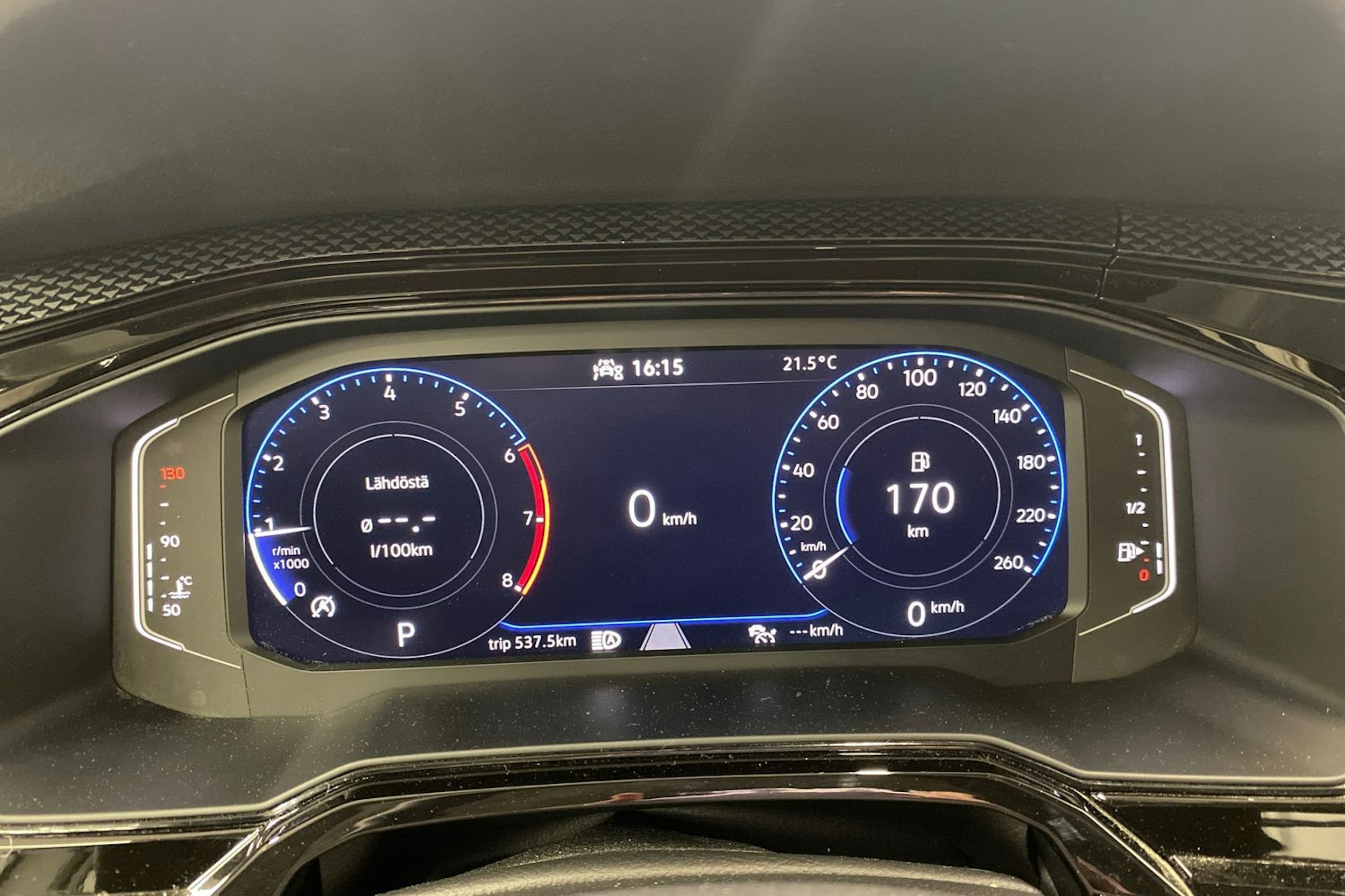 harmaa Volkswagen Polo 2022 kuva 17.