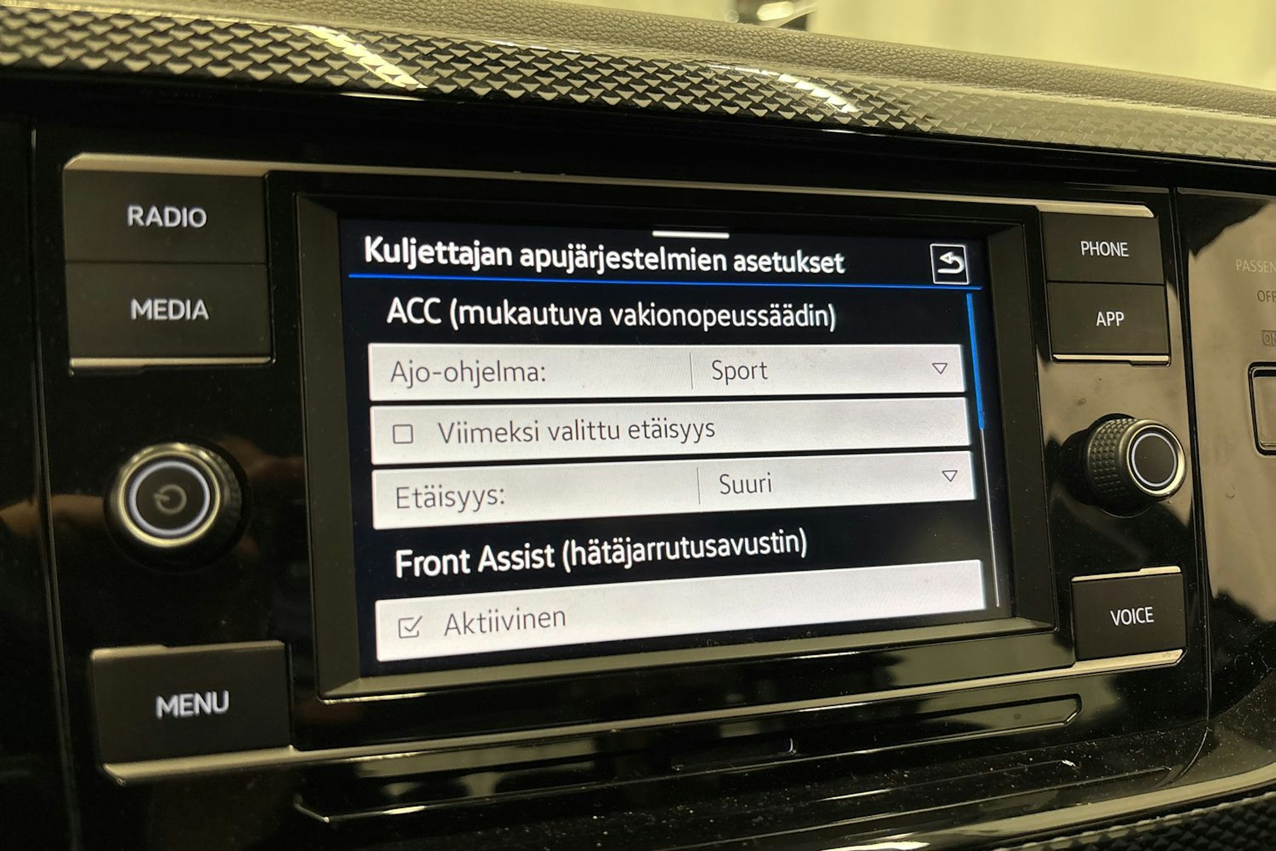 harmaa Volkswagen Polo 2022 kuva 22.