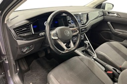 harmaa Volkswagen Polo 2022 kuva 7.
