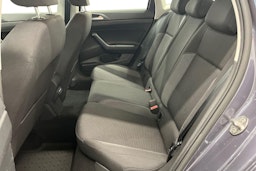 harmaa Volkswagen Polo 2022 kuva 10.