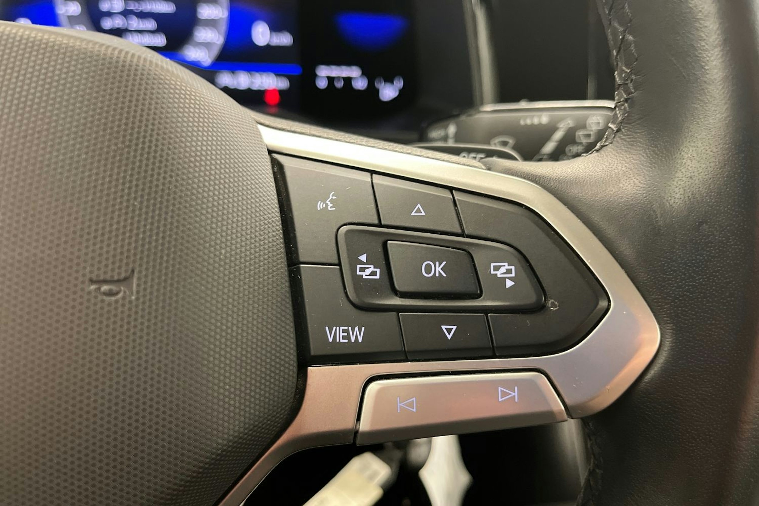 harmaa Volkswagen Polo 2022 kuva 13.