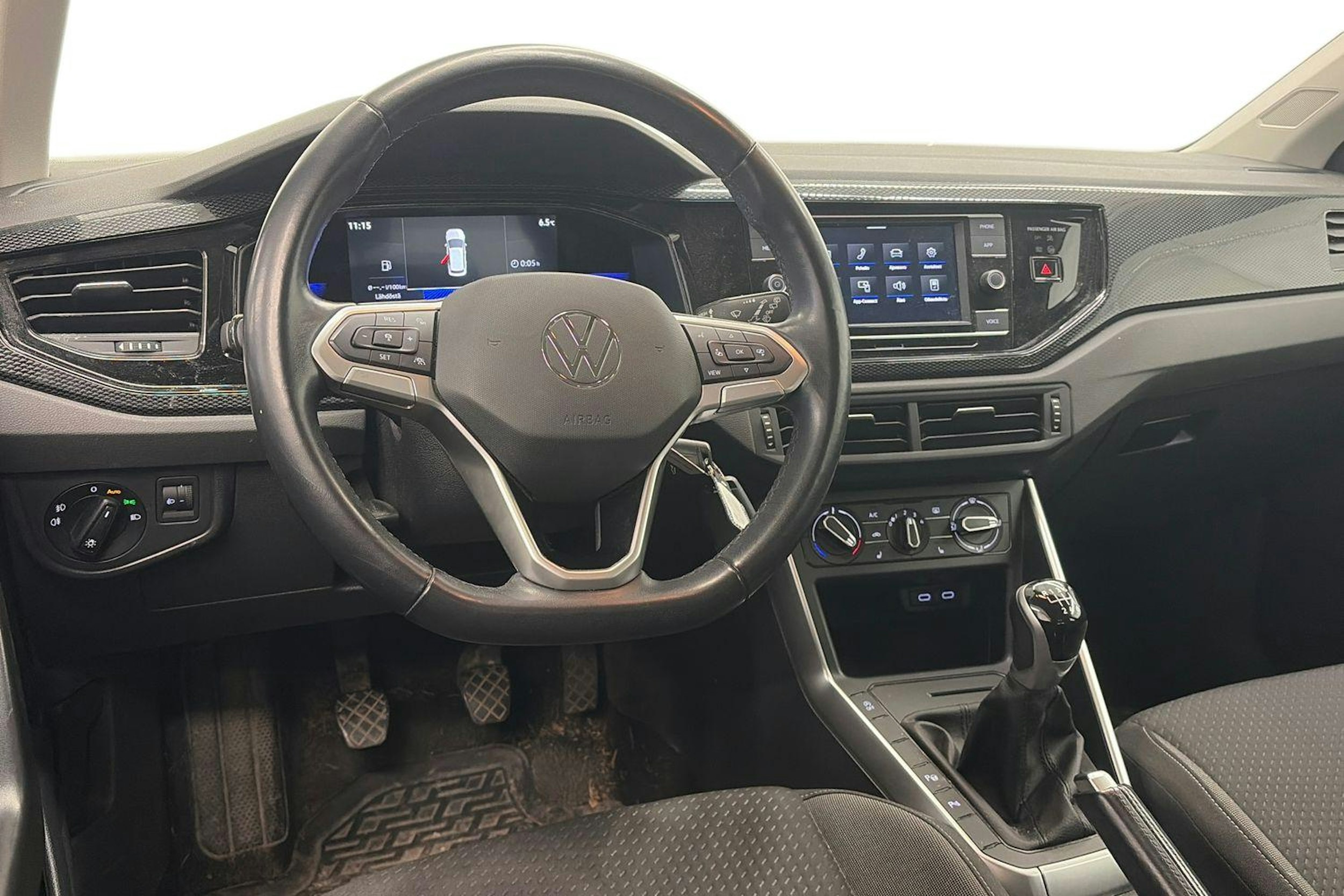 Valkoinen Volkswagen POLO 2022 kuva 7.