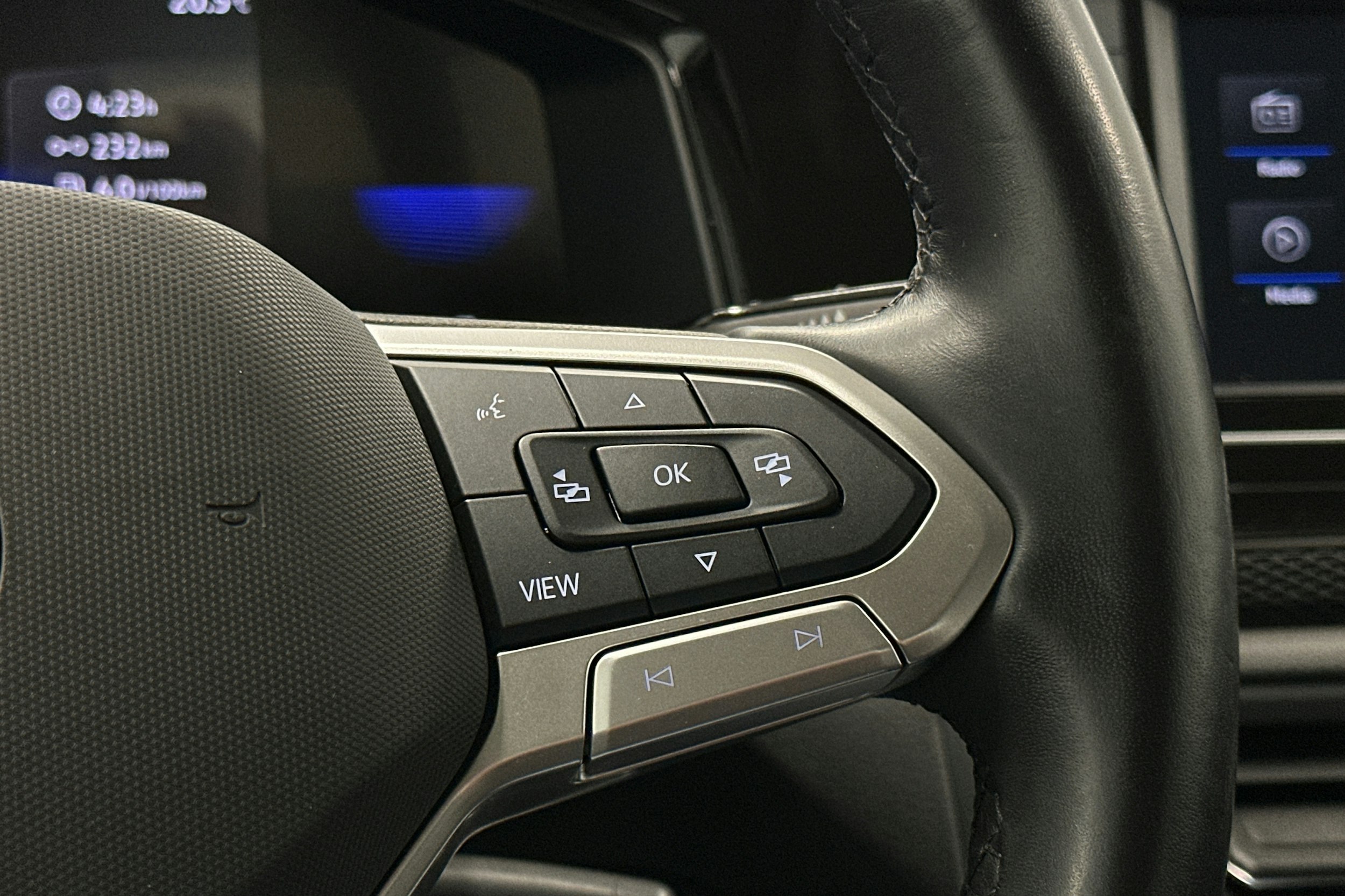 musta Volkswagen Polo 2023 kuva 18.