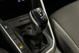 musta Volkswagen Polo 2023 kuva 27.