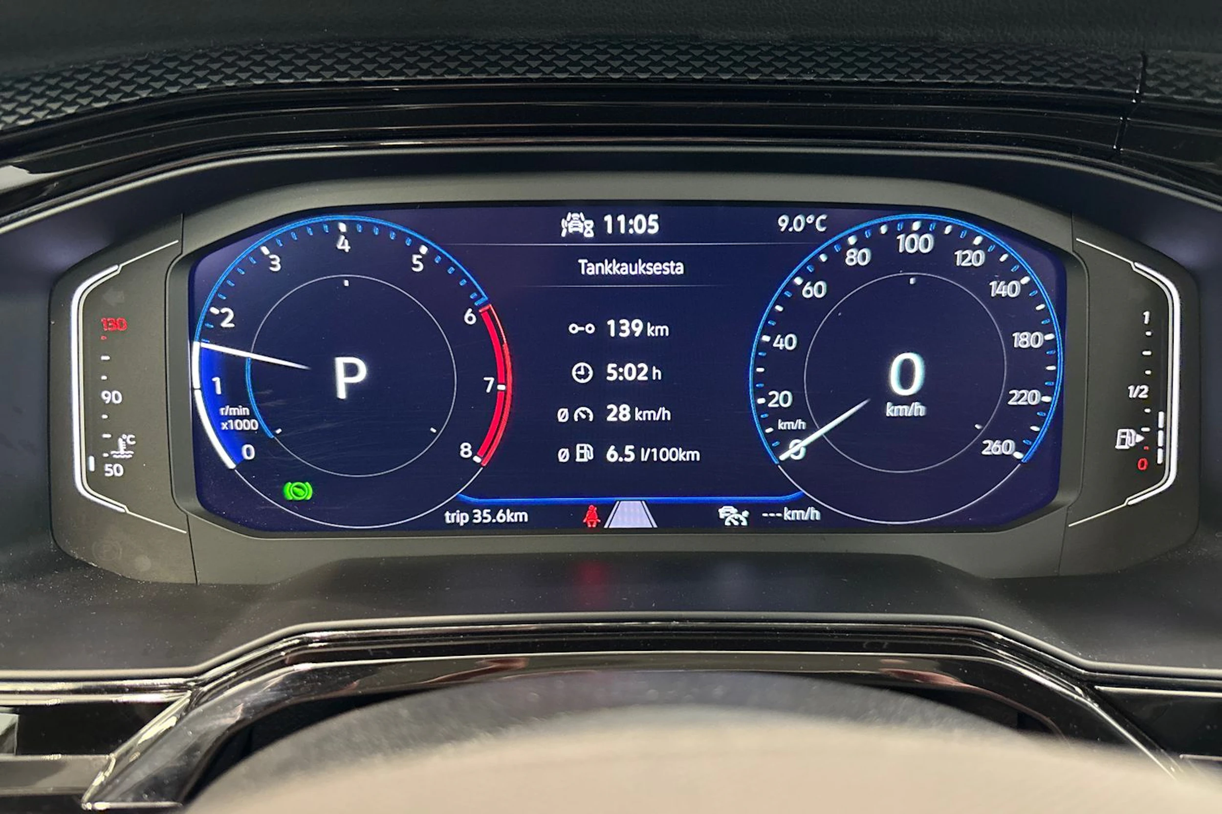 Sininen Volkswagen POLO 2023 kuva 18.