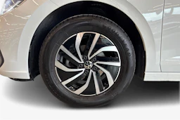 valkoinen Volkswagen Polo 2023 kuva 9.