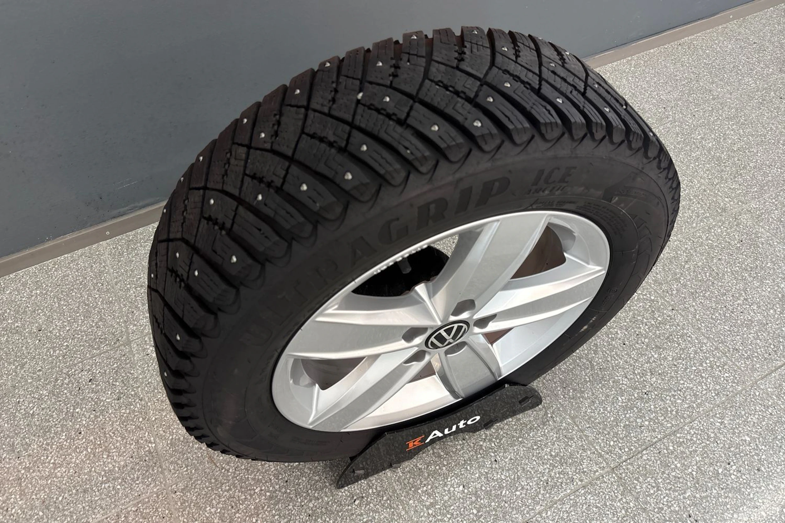 valkoinen Volkswagen Polo 2023 kuva 20.