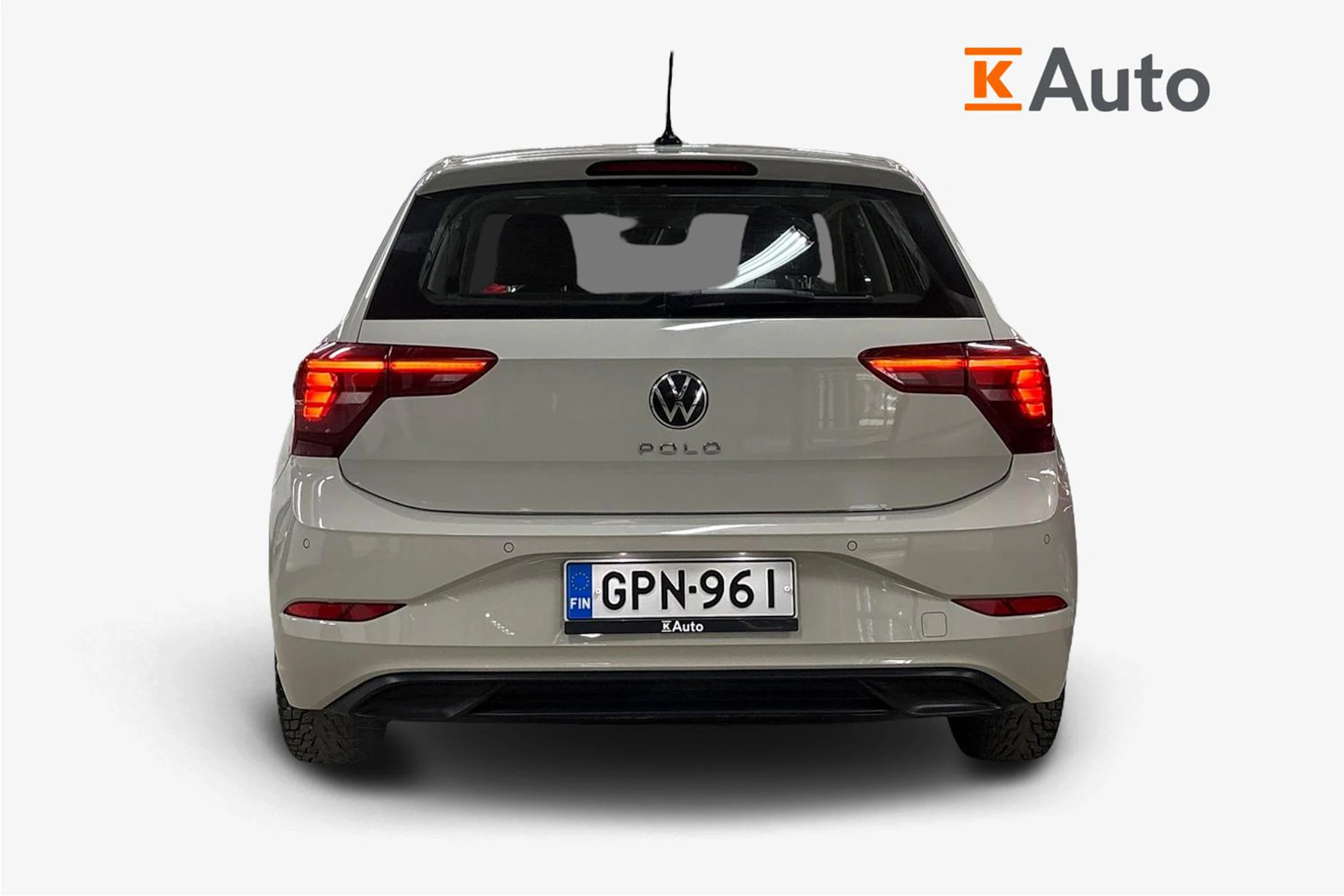 Harmaa Volkswagen POLO 2023 kuva 3.