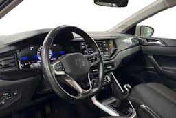 Harmaa Volkswagen POLO 2023 kuva 6.