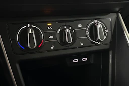 Harmaa Volkswagen POLO 2023 kuva 20.