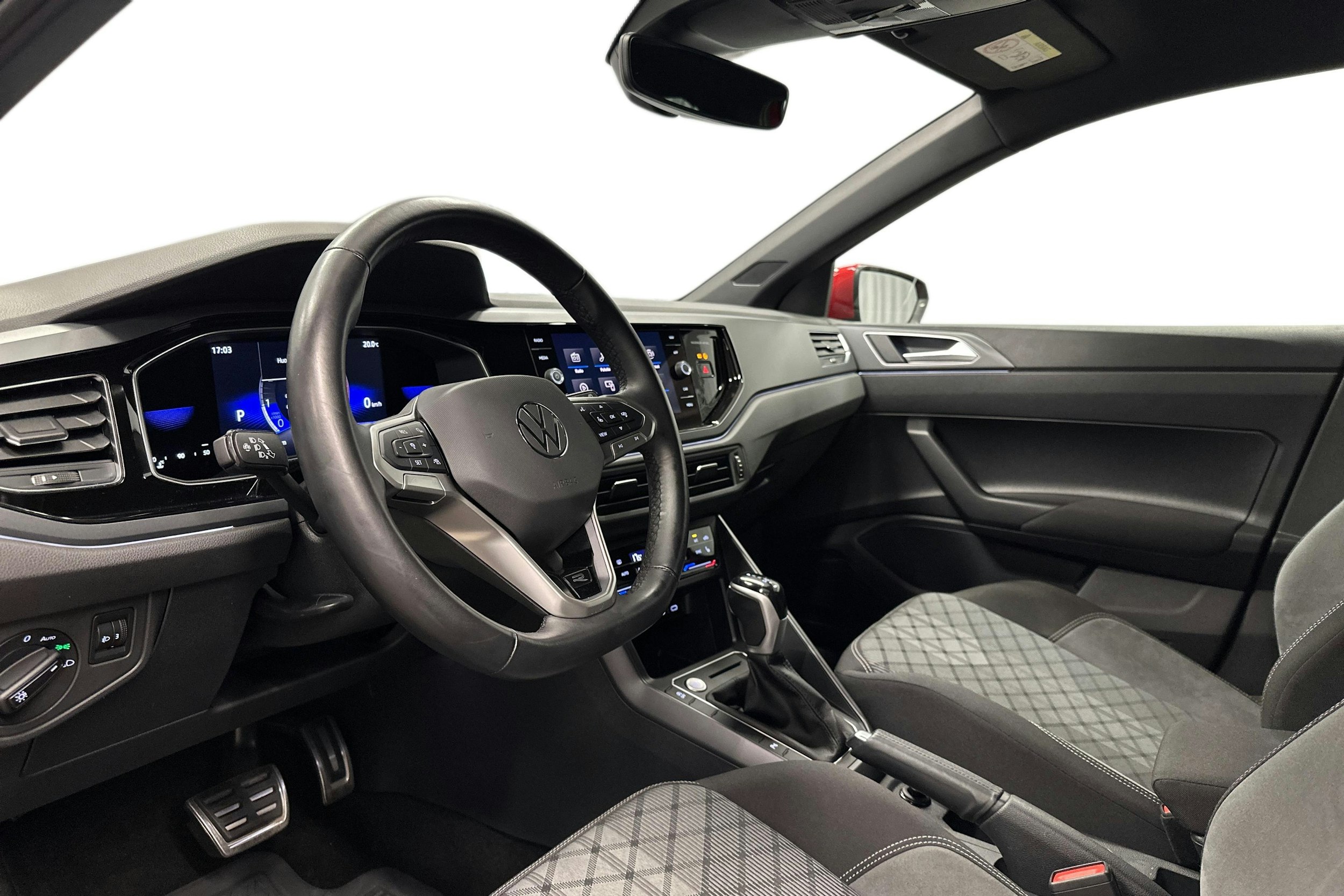 punainen Volkswagen Polo 2023 kuva 7.