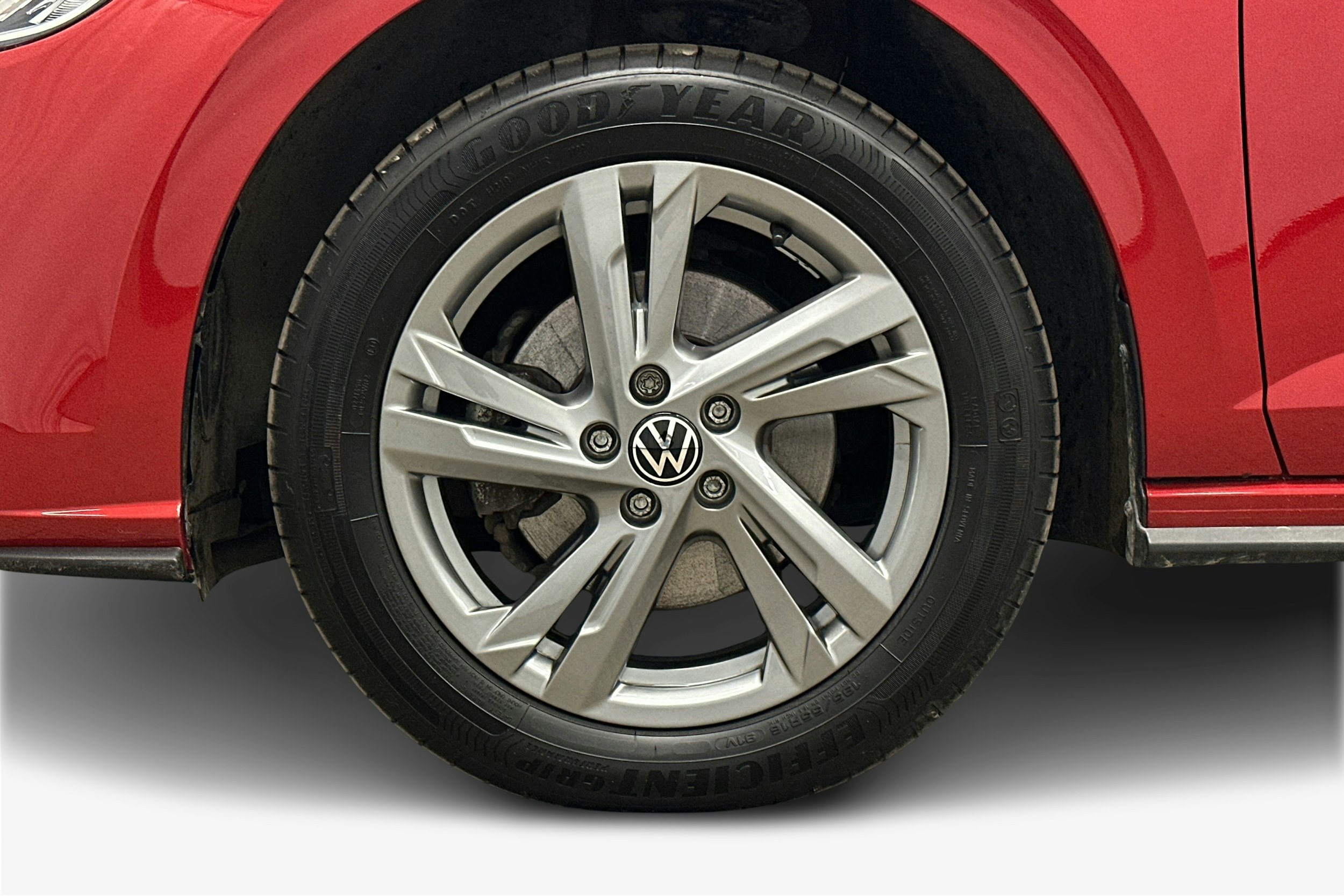 punainen Volkswagen Polo 2023 kuva 11.