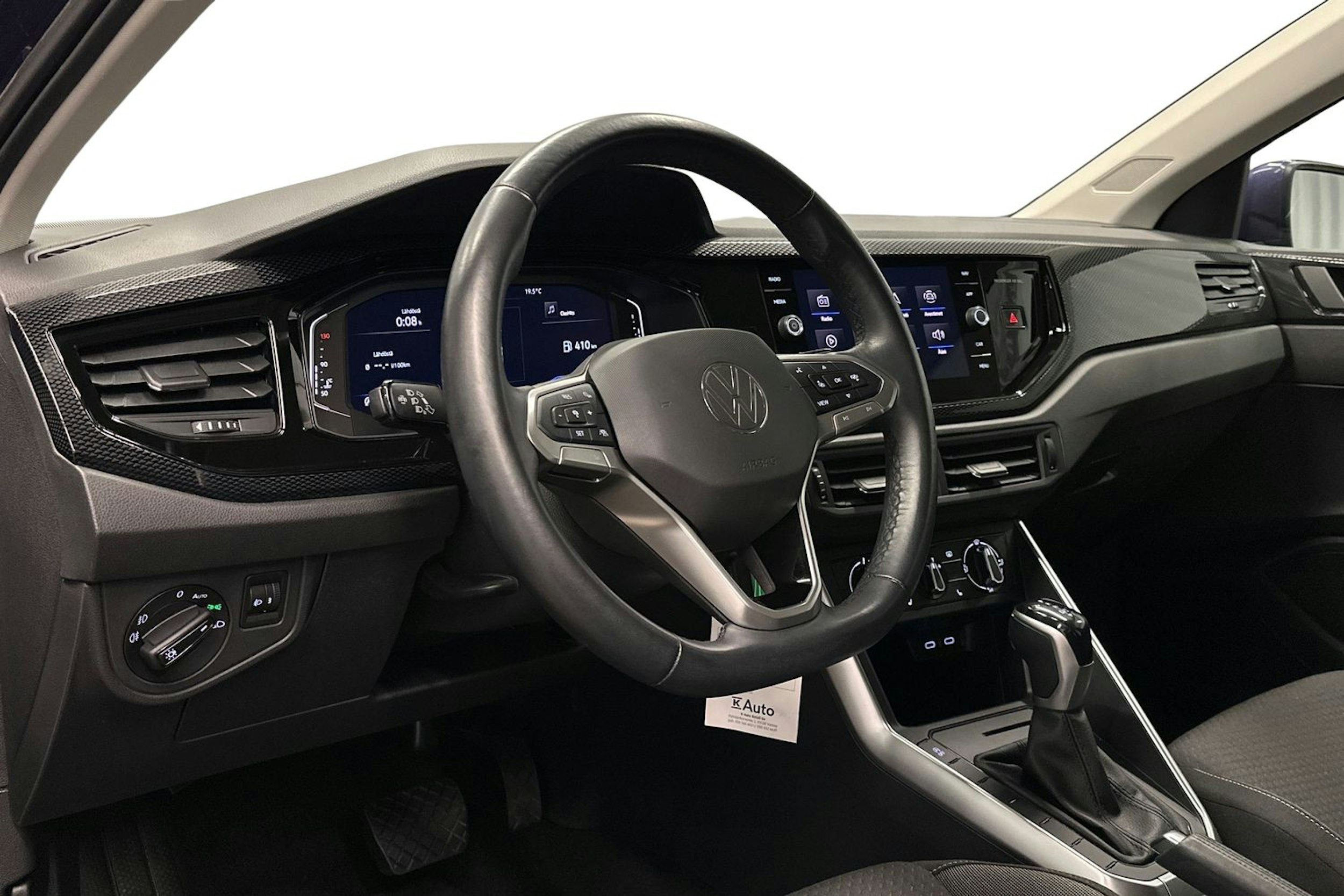 violetti Volkswagen Polo 2023 kuva 6.