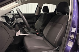 violetti Volkswagen Polo 2023 kuva 12.