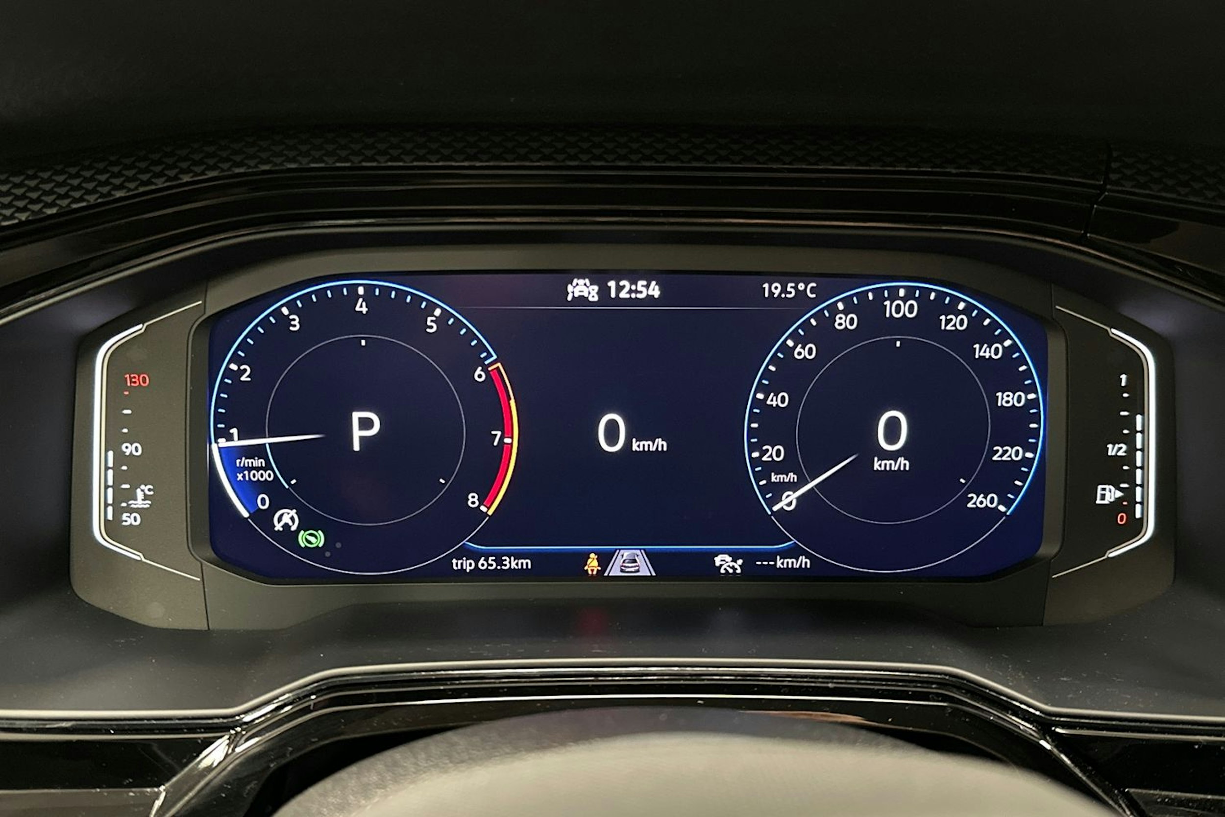 violetti Volkswagen Polo 2023 kuva 16.