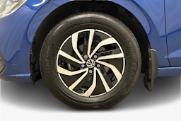 sininen Volkswagen Polo 2023 kuva 11.