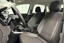sininen Volkswagen Polo 2023 kuva 15.