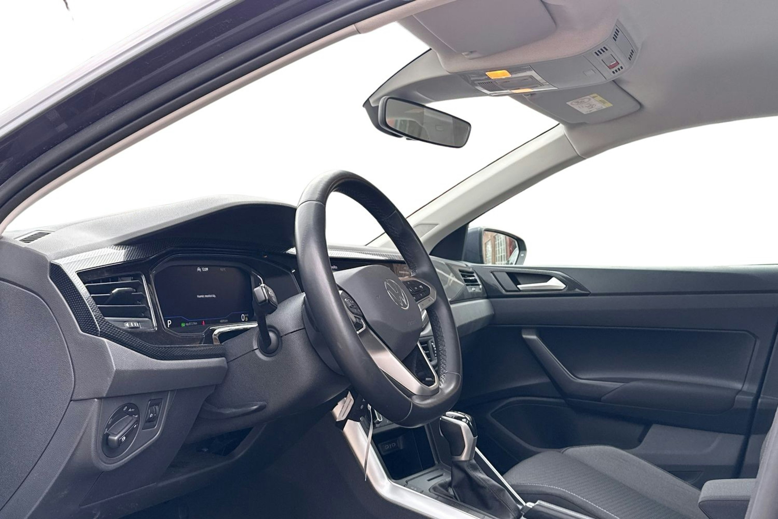 harmaa Volkswagen Polo 2023 kuva 3.