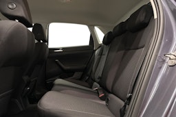 harmaa Volkswagen Polo 2023 kuva 10.