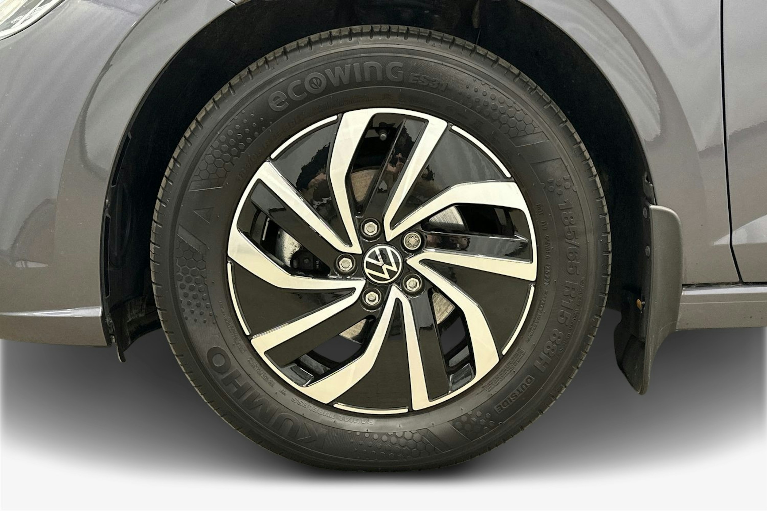 harmaa Volkswagen Polo 2023 kuva 11.