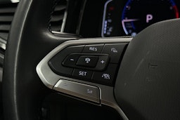 harmaa Volkswagen Polo 2023 kuva 17.