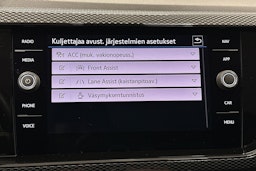 harmaa Volkswagen Polo 2023 kuva 20.